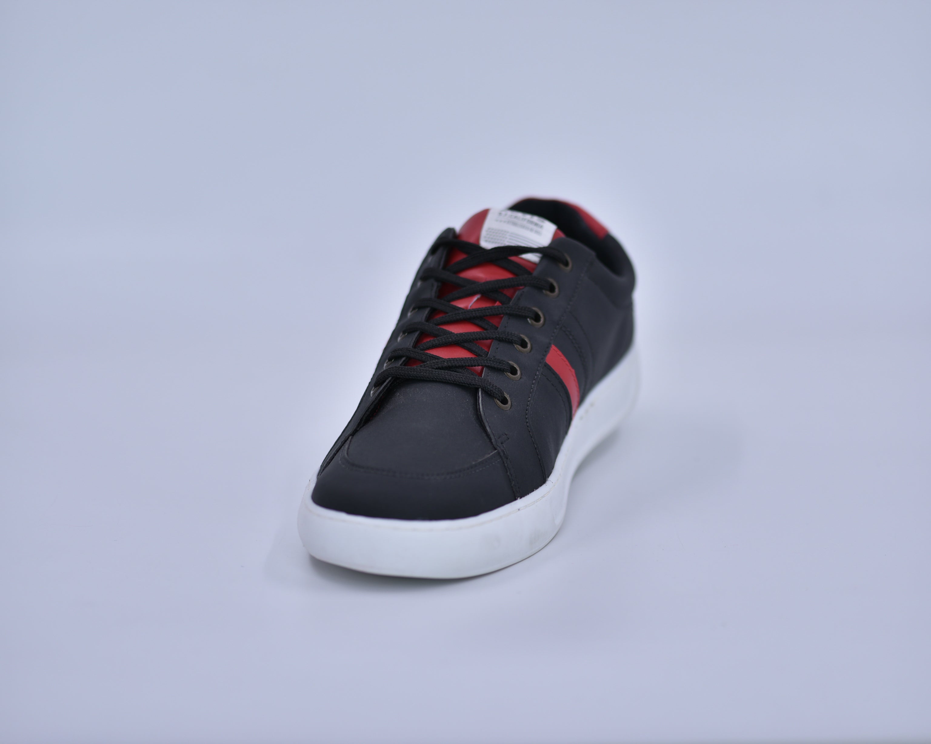 TENIS LEVIS 30037-NEG