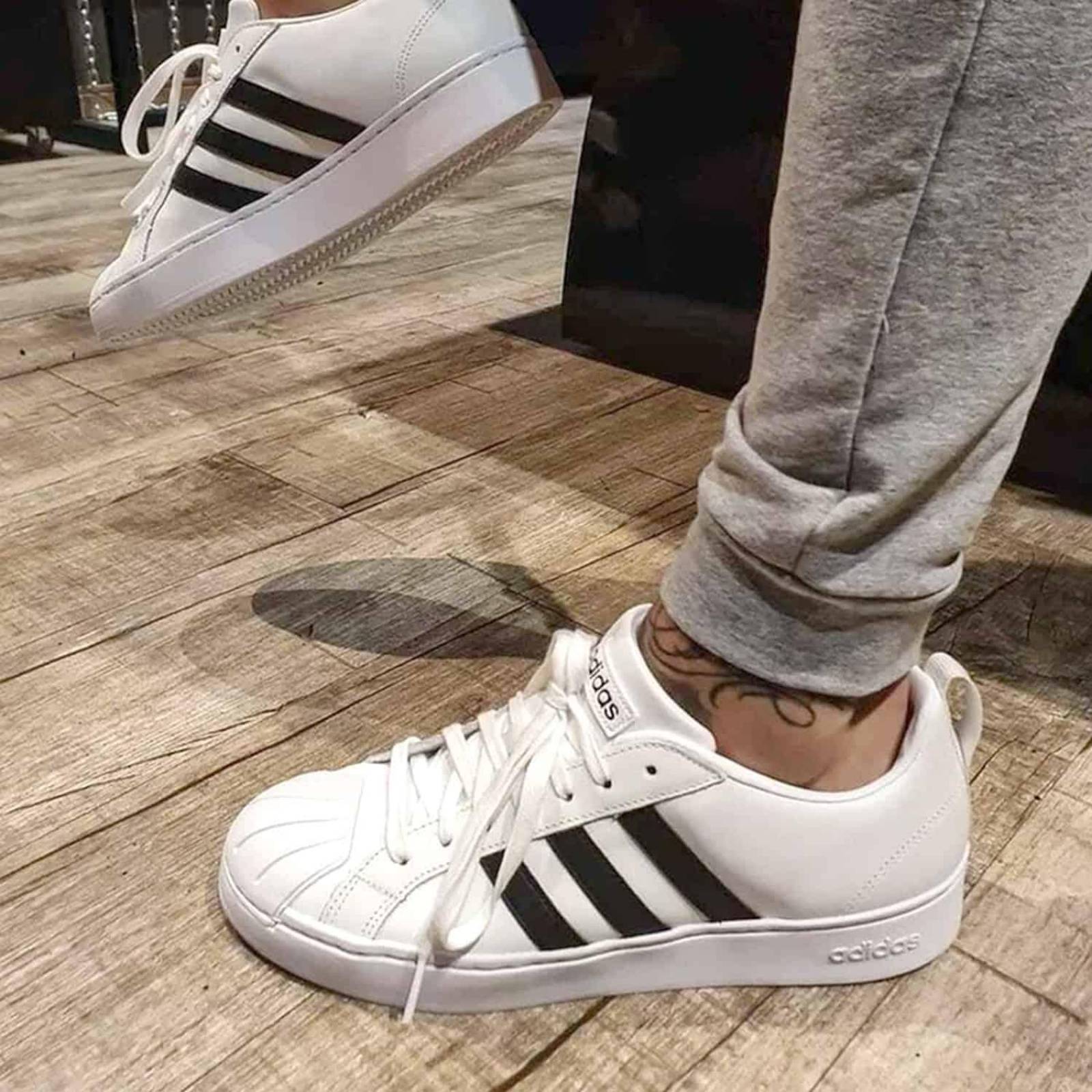 TENIS ADIDAS STREETCHECK