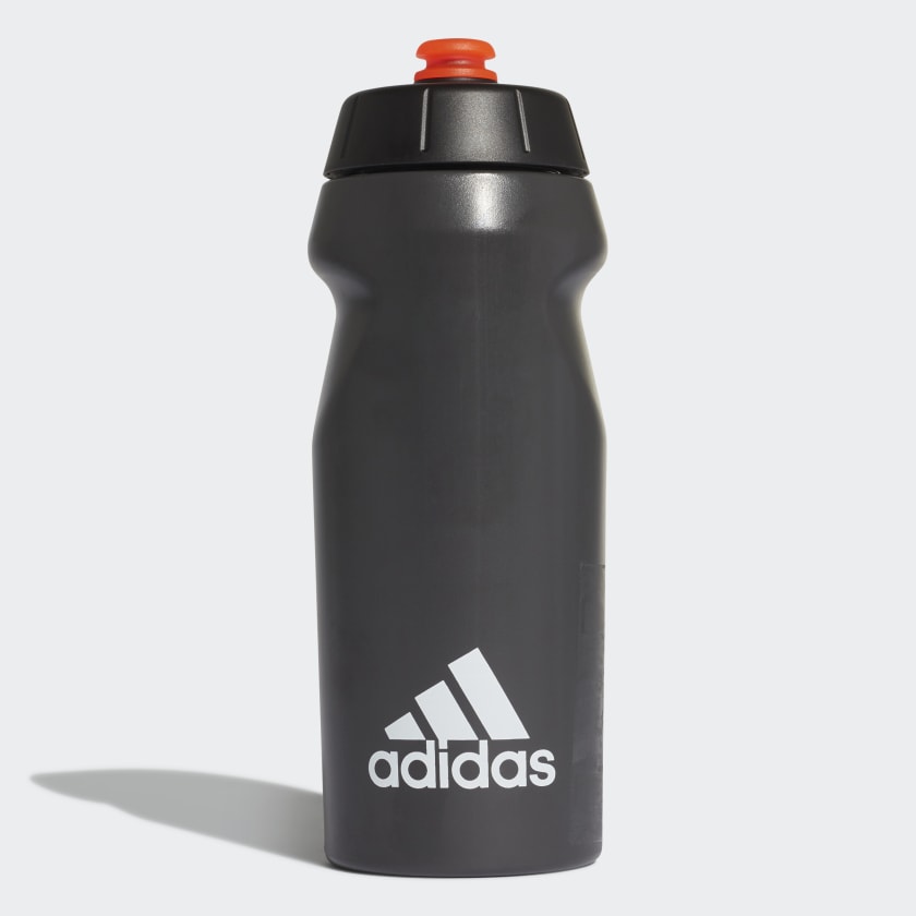 Botella_Performance_05_litros_Negro_FM9935_01_standard.jpg