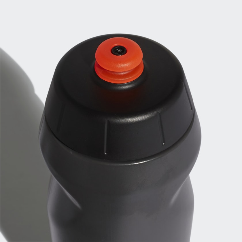 Botella_Performance_05_litros_Negro_FM9935_41_detail_hover_hover.jpg