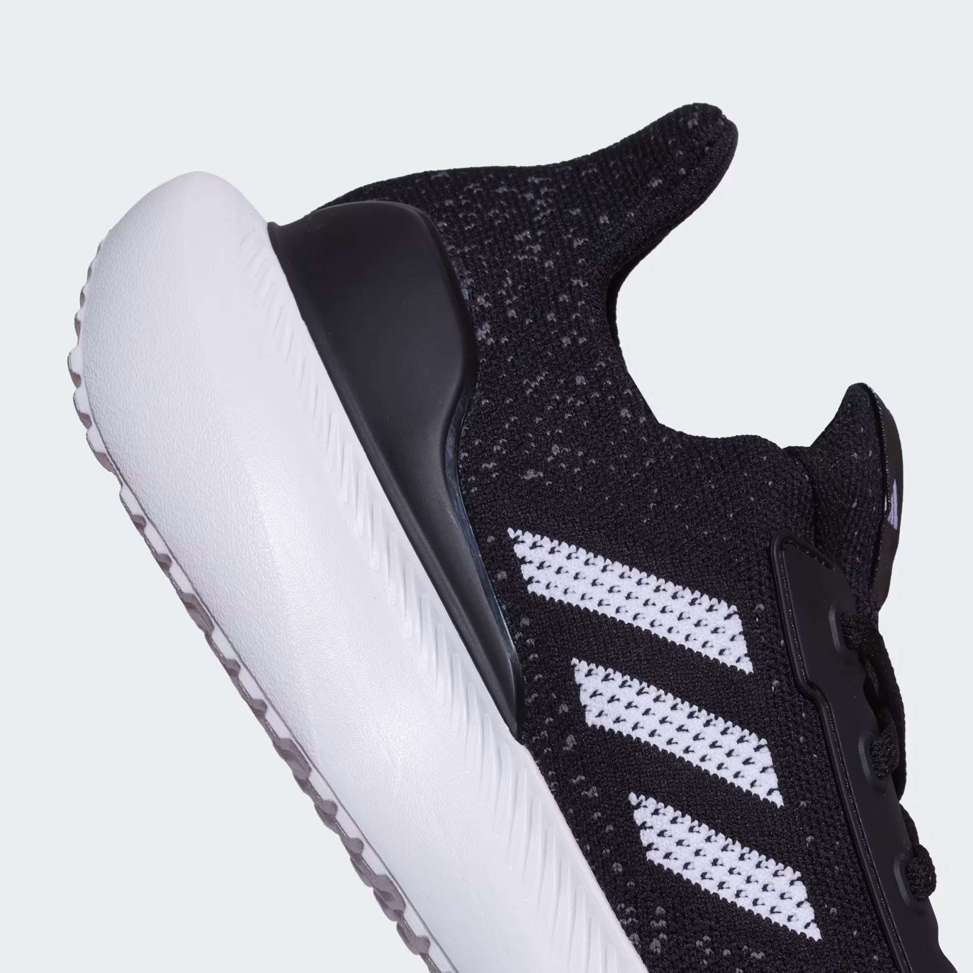 TENIS ADIDAS ULTRA ENERGY JQ0674