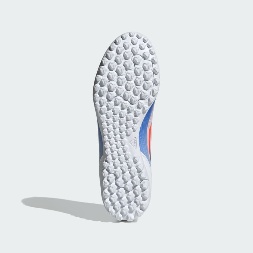 GUAYOS ADIDAS F50 CLUB TF  FTWWHT/SOLRED/LUCBLU