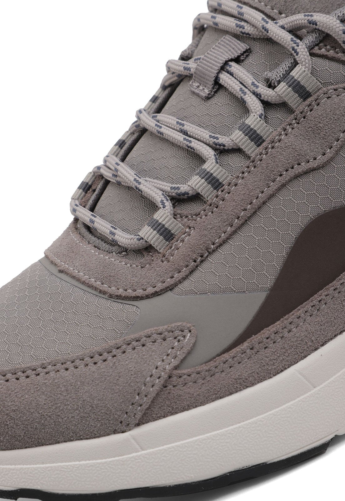 01076D - GOO - HOOD-D GRIS HOMBRE