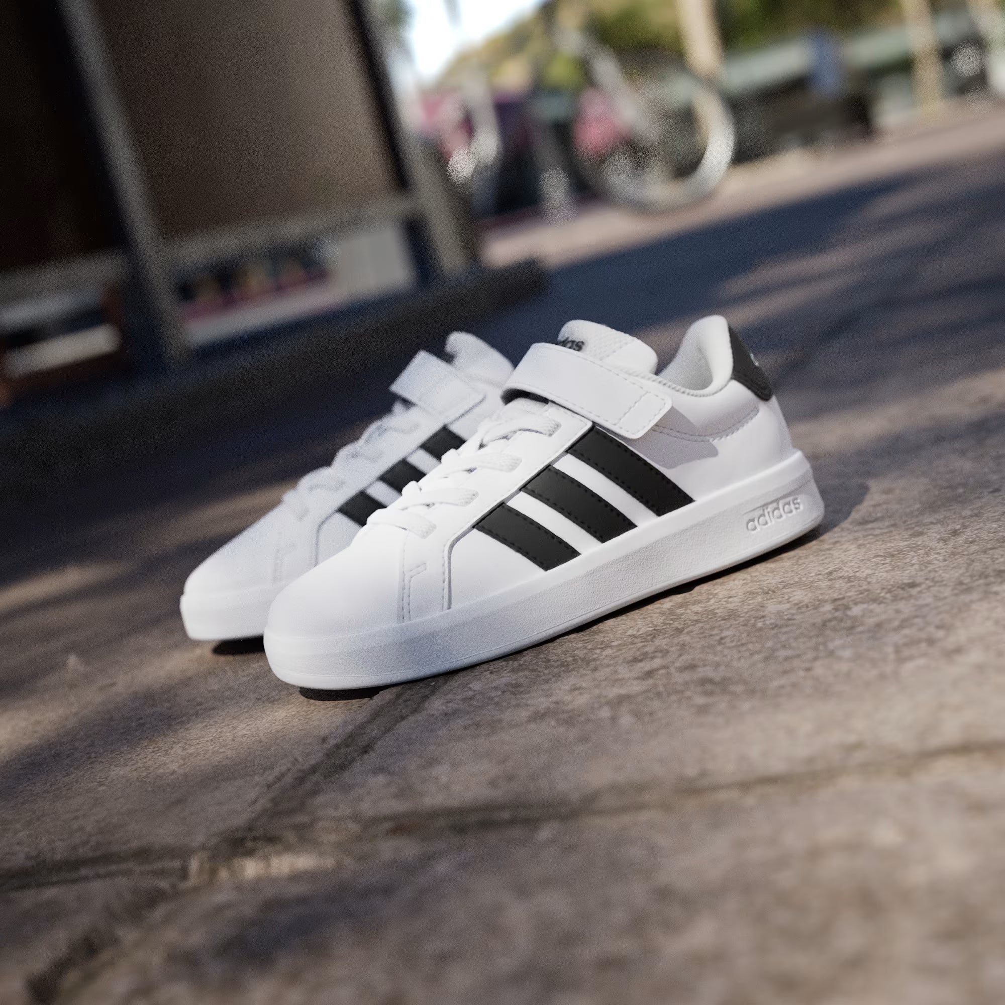 TENIS ADIDAS GRAND COURT 3.0 PARA NIÑOS