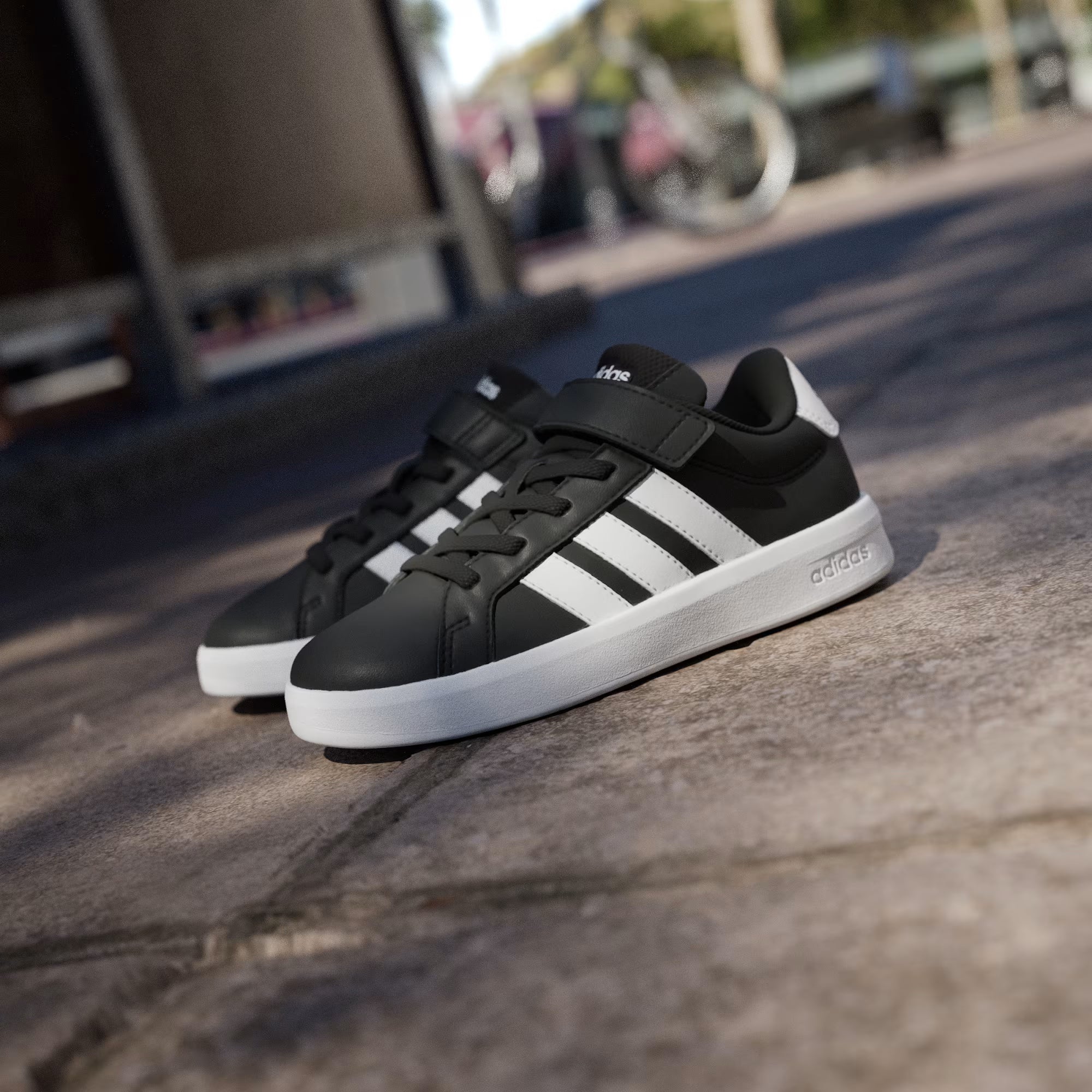 TENIS ADIDAS GRAND COURT 3.0 PARA NIÑOS