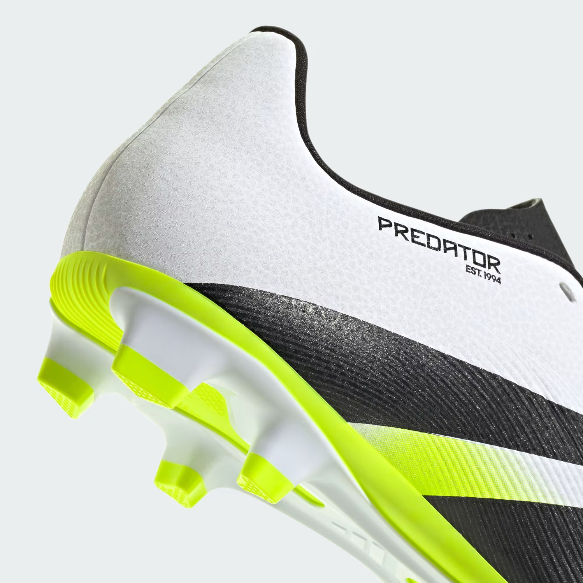GUAYOS PREDATOR CLUB PARA TERRENO FIRME/MULTITERRENO