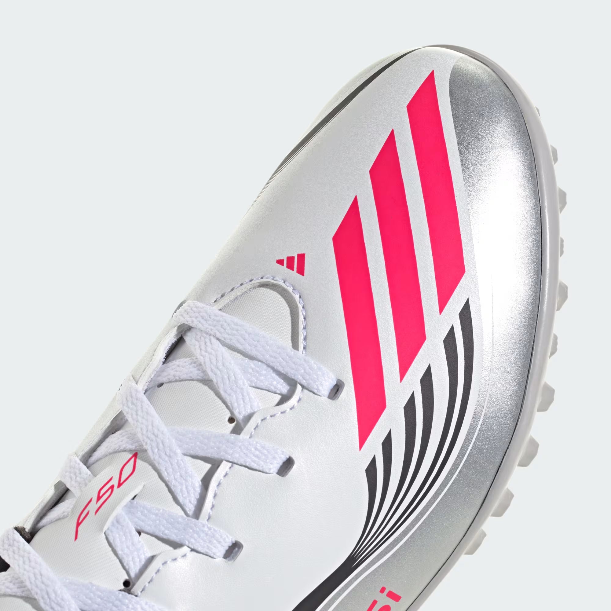 GUAYOS DE FUTBOL F50 MESSI CLUB PARA PASTO SINTETICO