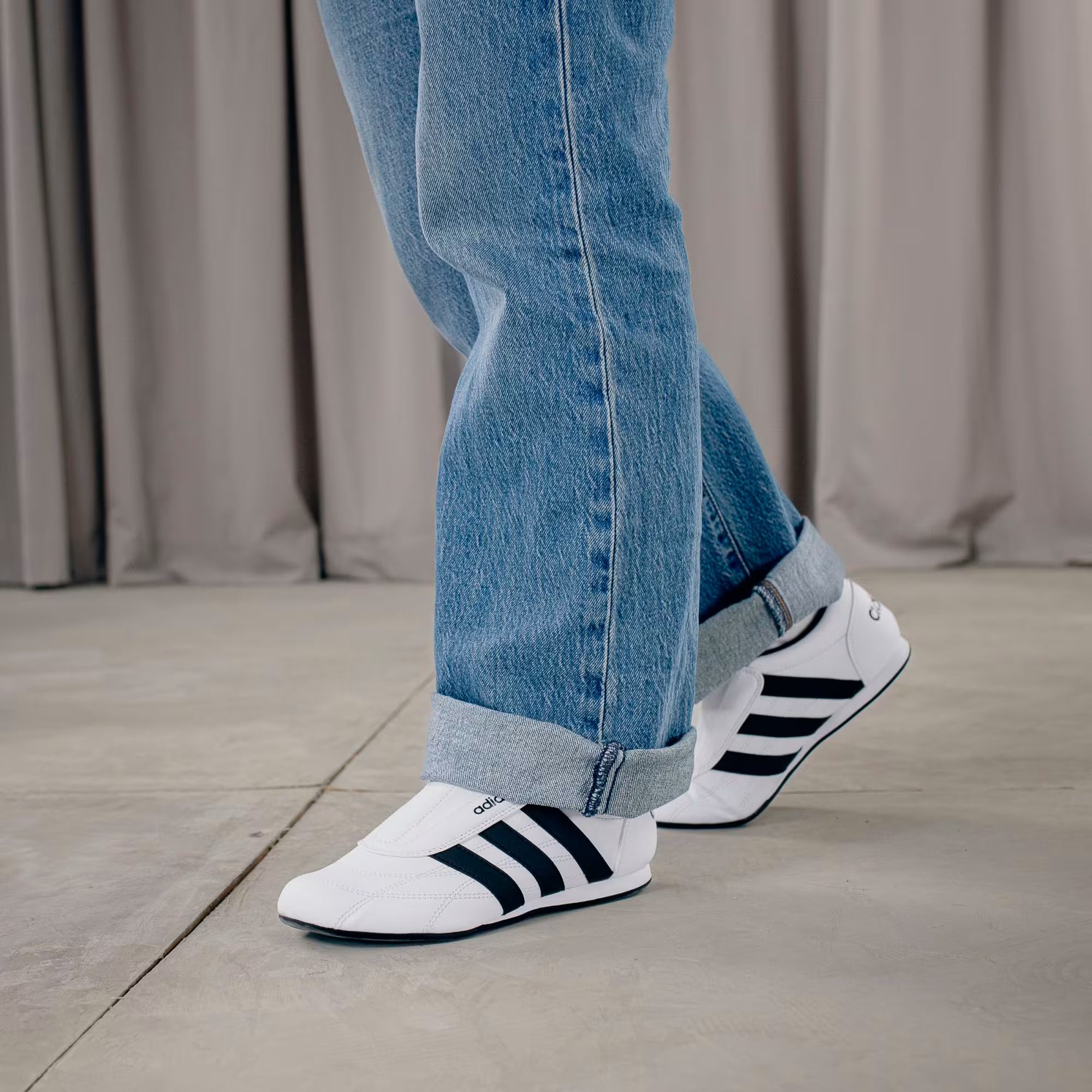 TENIS ADIDAS TEKWEN