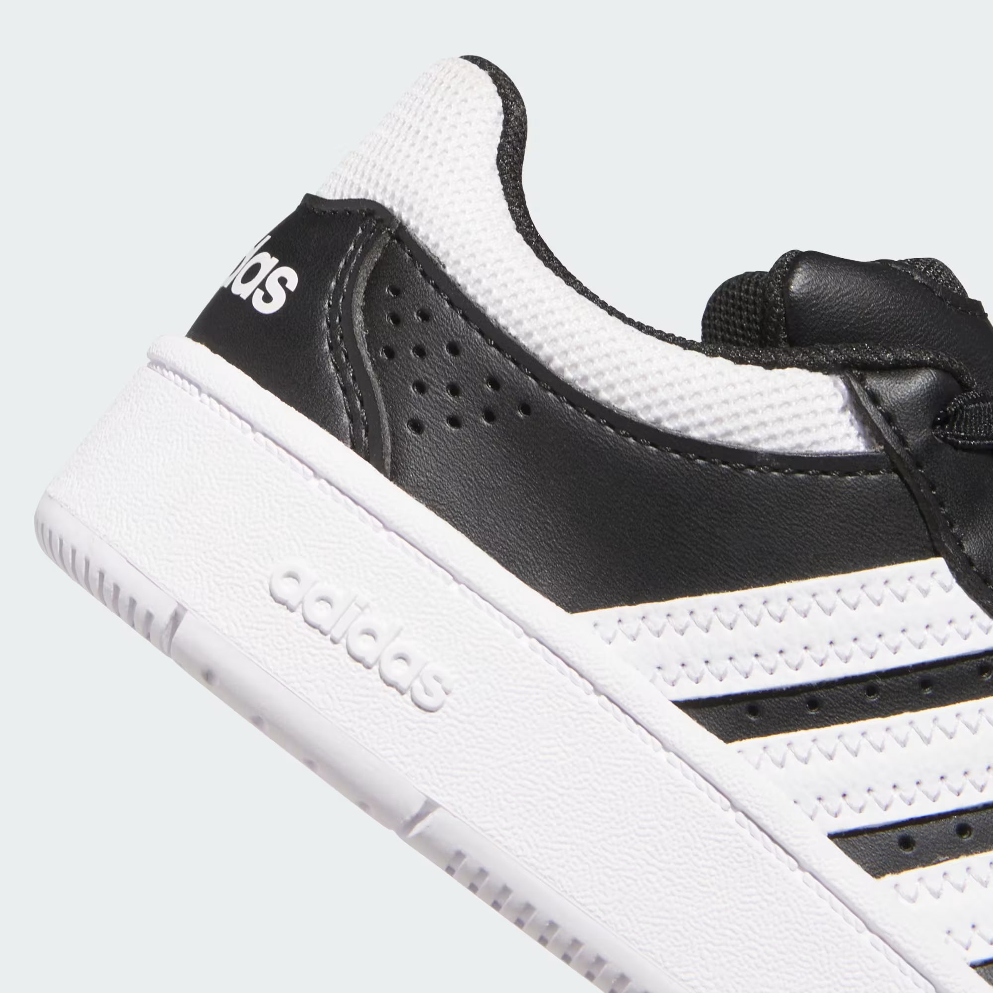 TENIS HOOPS CLASSIC NIÑOS