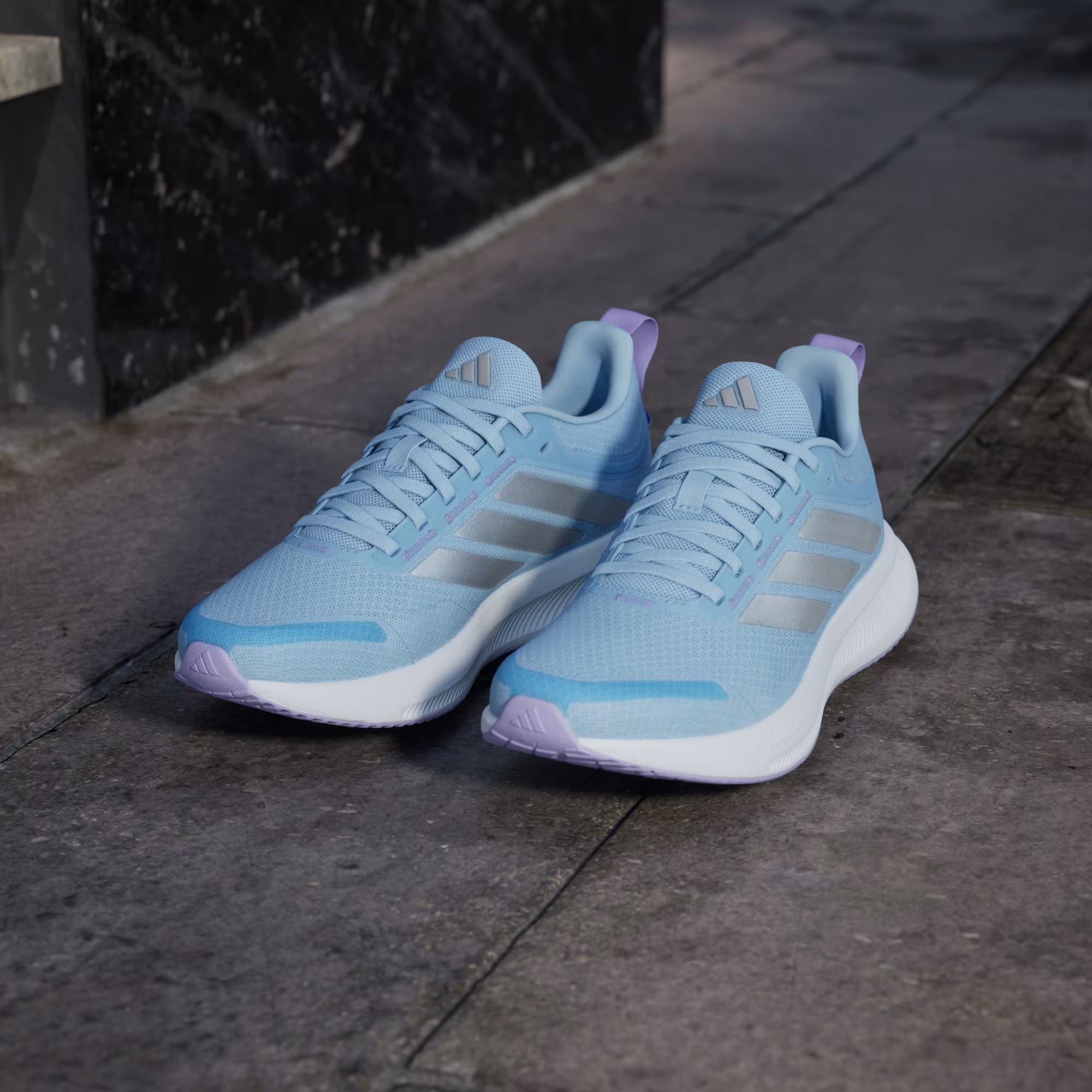 TENIS ADIDAS DE RUNNING RUNBLAZE W