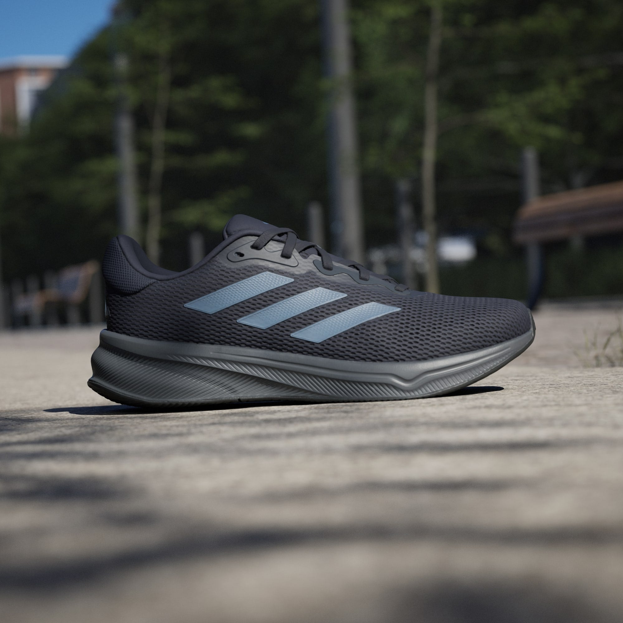 TENIS ADIDAS RESPONSE