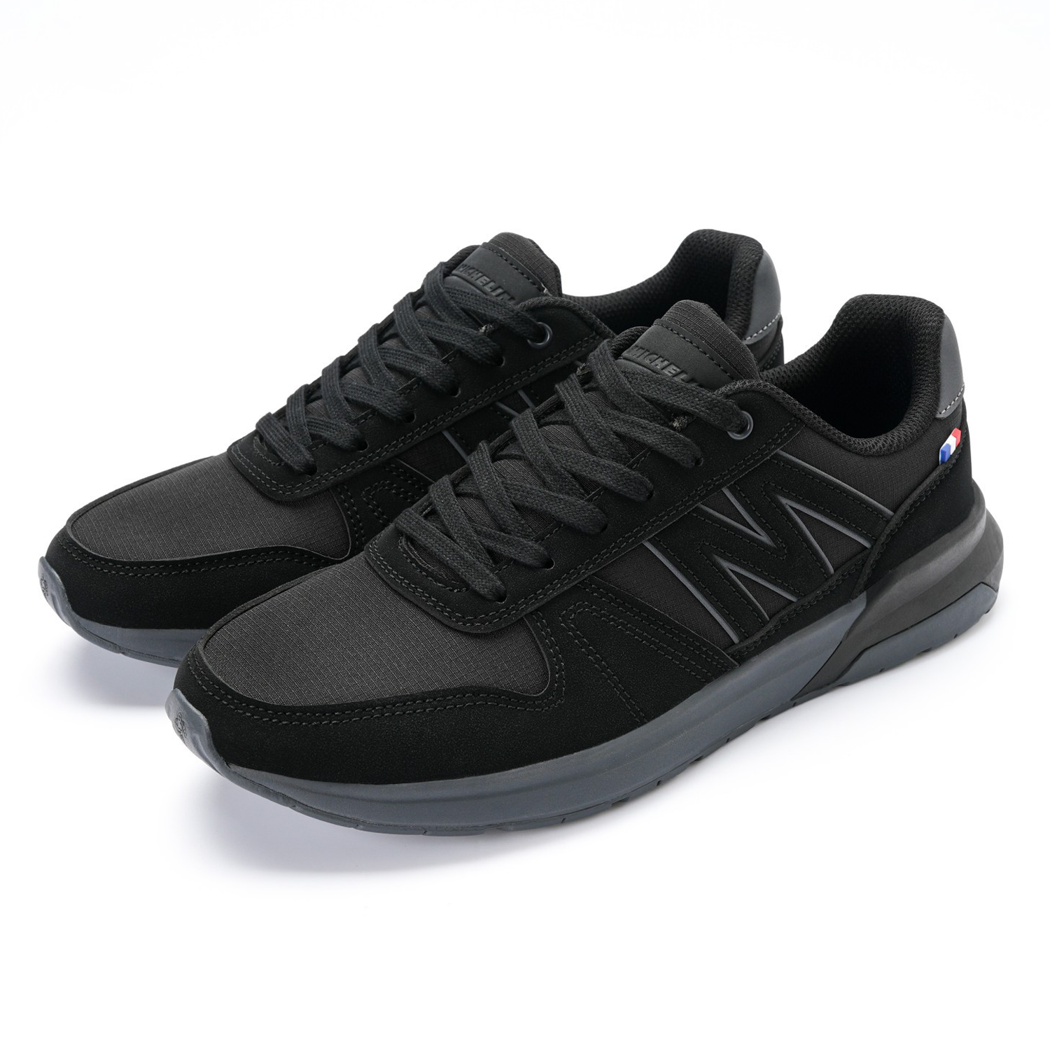 Zapatillla Urbana Mujer Color Negro y Gris Michelin PU20